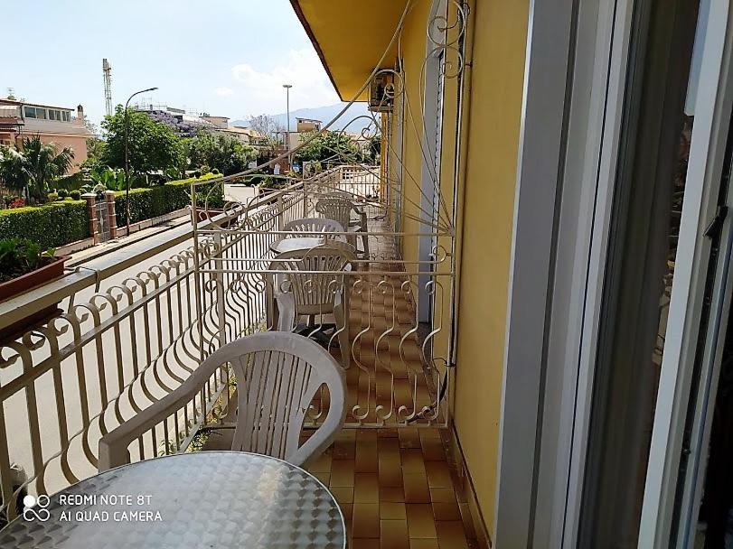 Hotel Eliseo Giardini Naxos Ngoại thất bức ảnh
