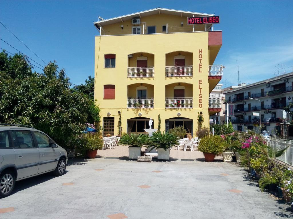 Hotel Eliseo Giardini Naxos Ngoại thất bức ảnh
