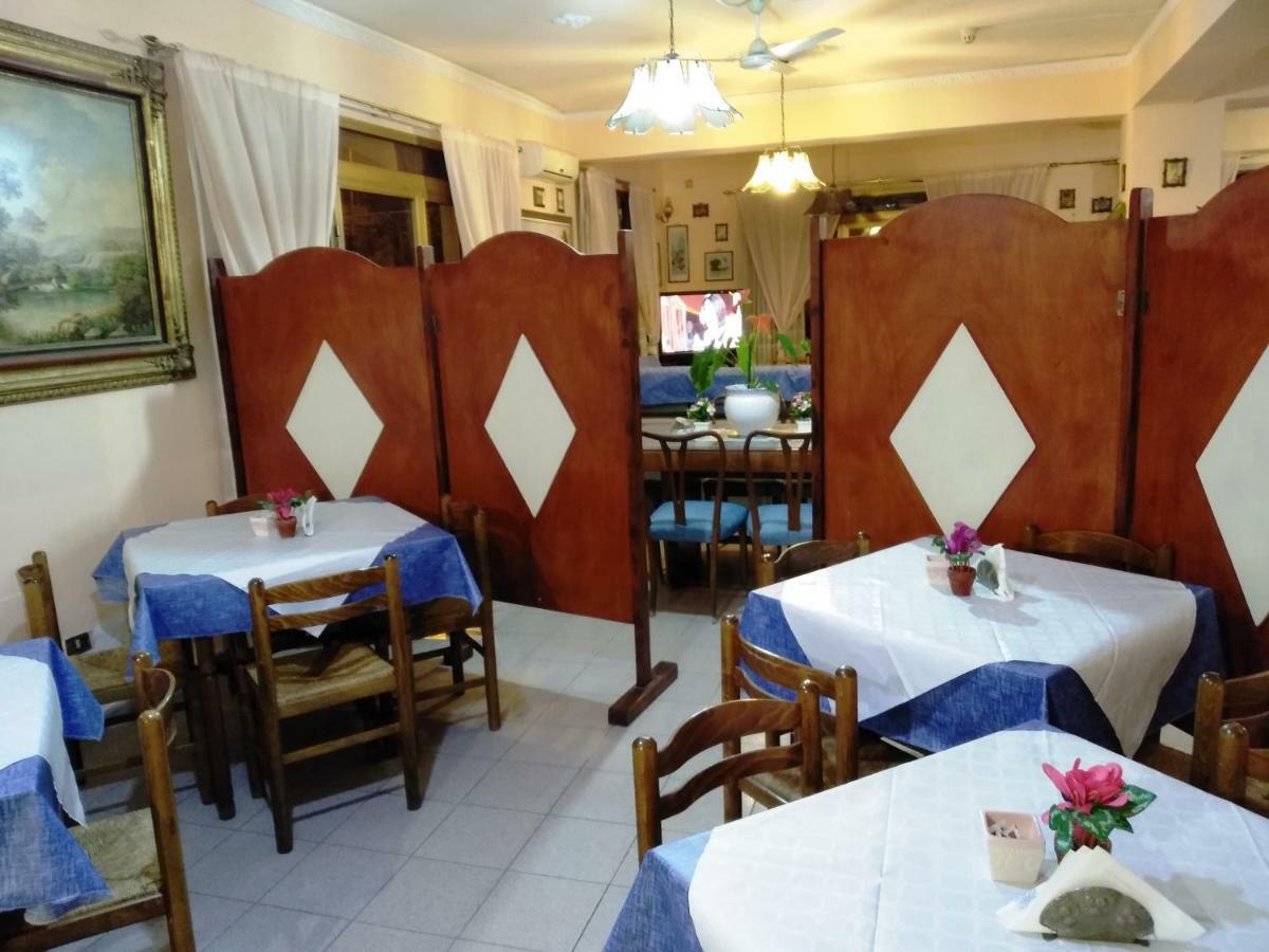 Hotel Eliseo Giardini Naxos Ngoại thất bức ảnh