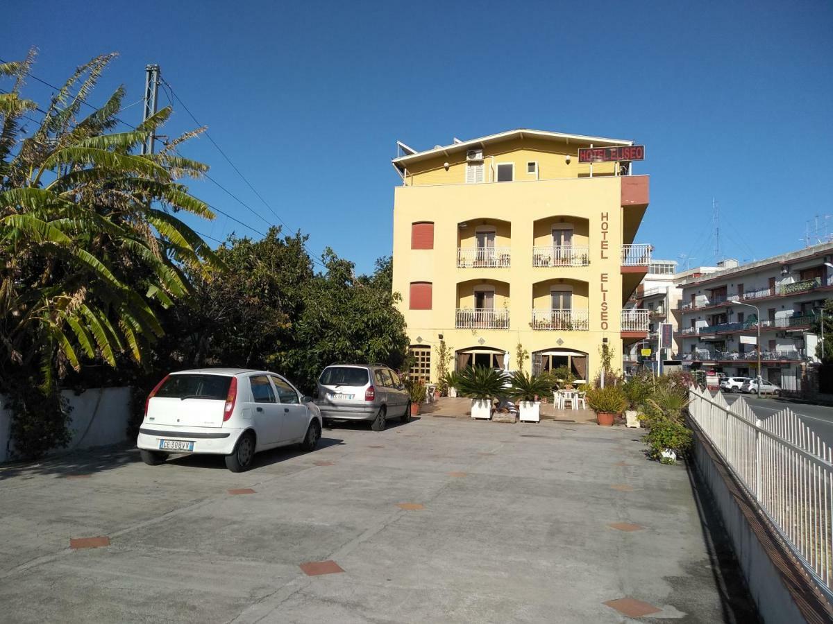 Hotel Eliseo Giardini Naxos Ngoại thất bức ảnh