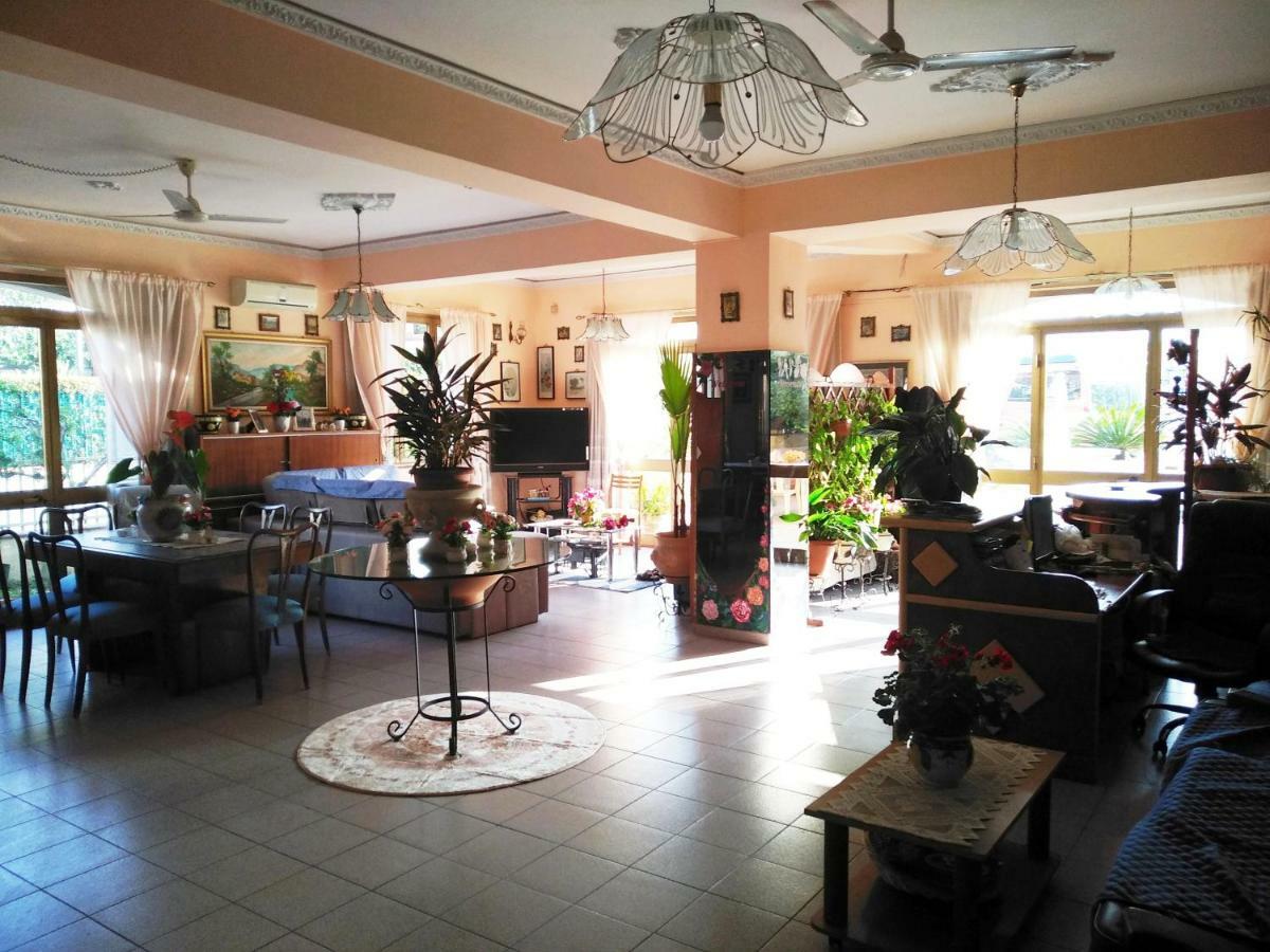 Hotel Eliseo Giardini Naxos Ngoại thất bức ảnh